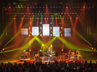 Ronnie Dunn tour photo