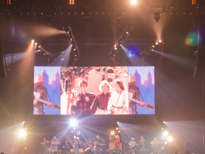 Alan Jackson tour photo
