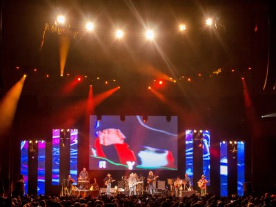 Alan Jackson tour photo