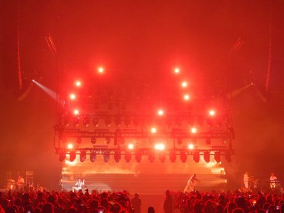 Halsey tour photo