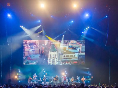 Alan Jackson tour photo