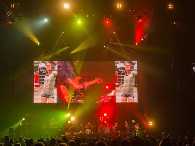 Alan Jackson tour photo