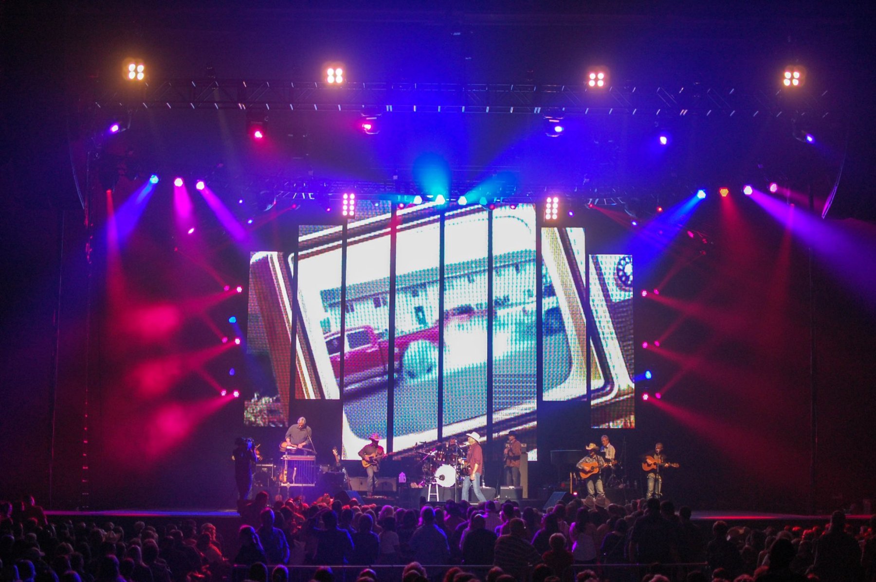 Alan Jackson tour photo