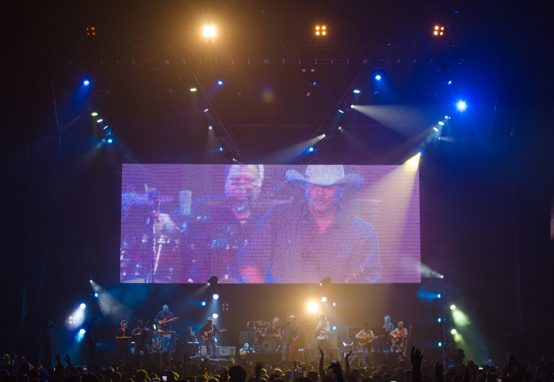Alan Jackson tour photo