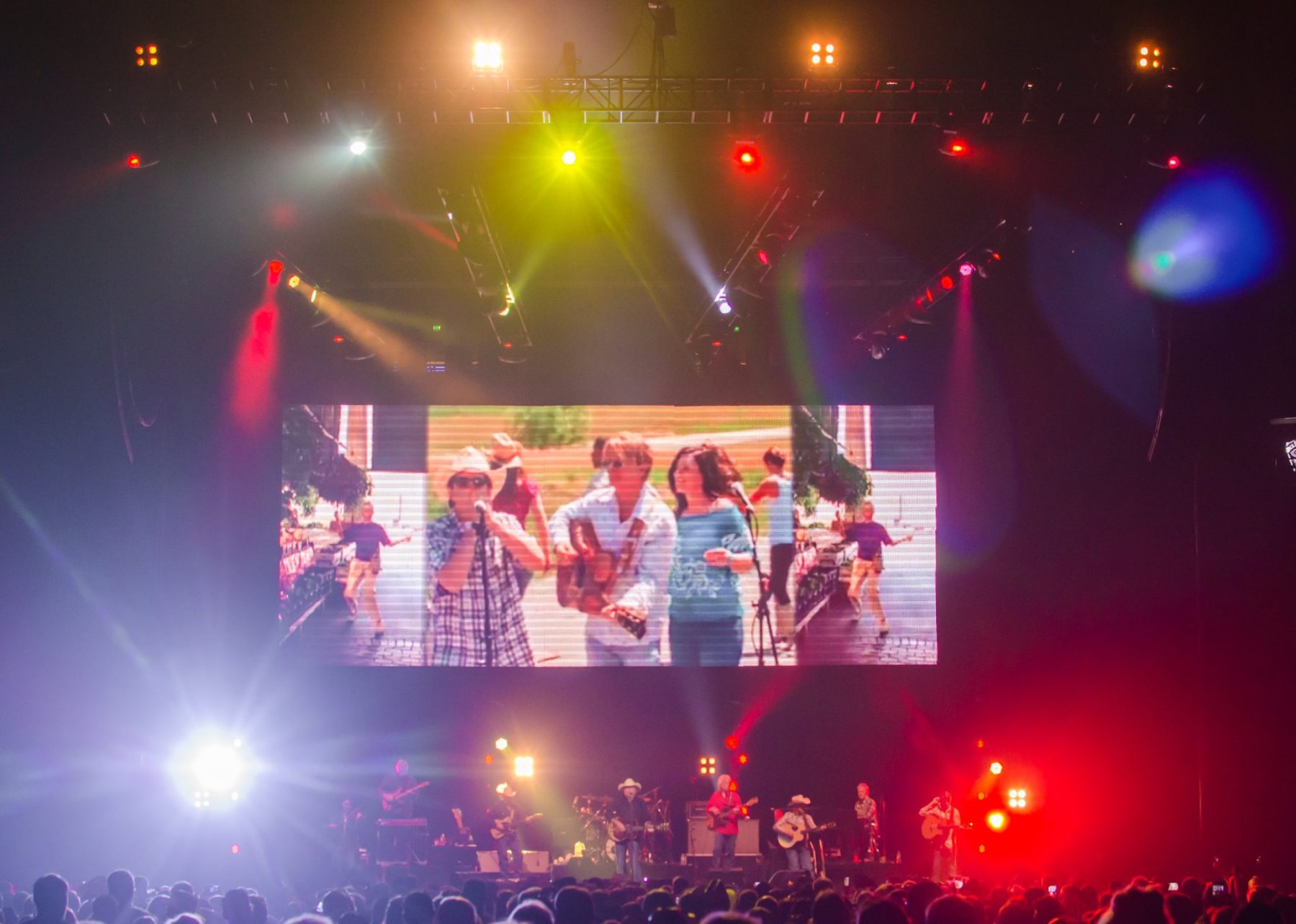 Alan Jackson tour photo