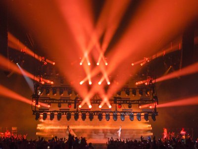 Halsey tour photo