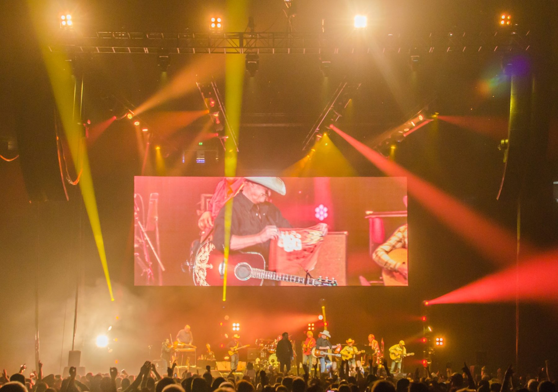 Alan Jackson tour photo