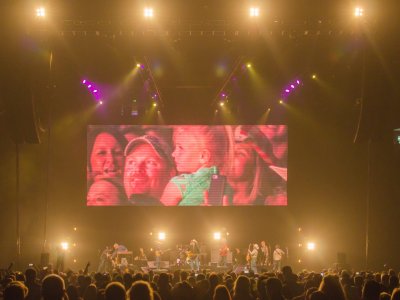 Alan Jackson tour photo
