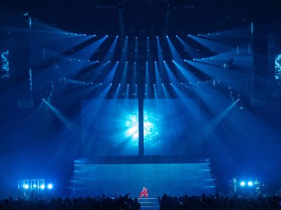 Halsey tour photo