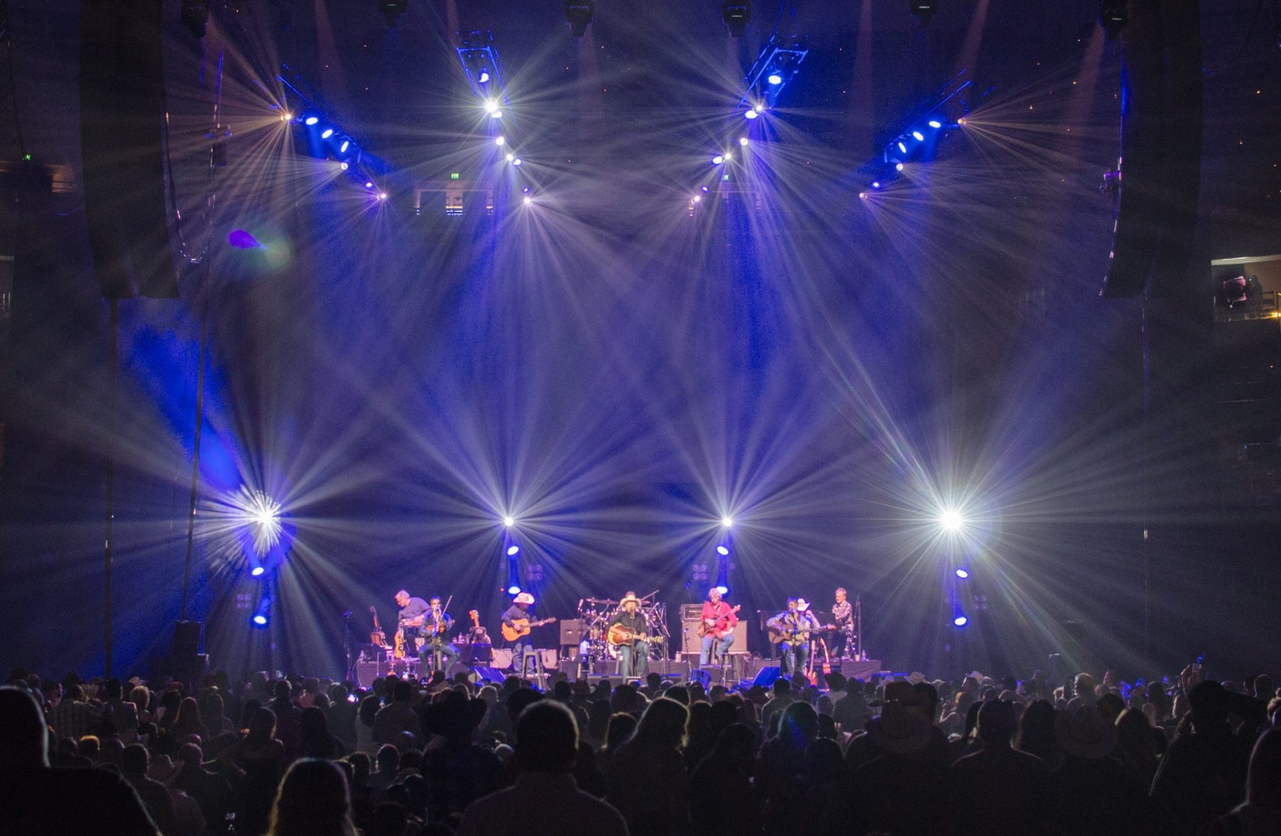 Alan Jackson tour photo