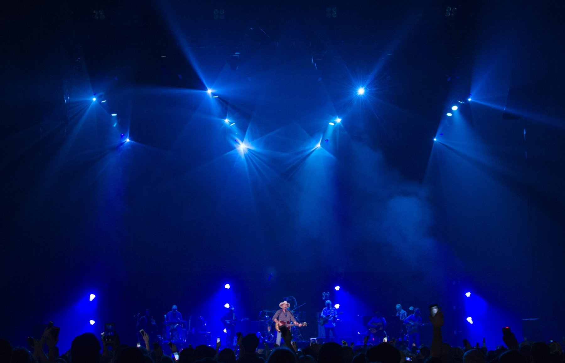 Alan Jackson tour photo