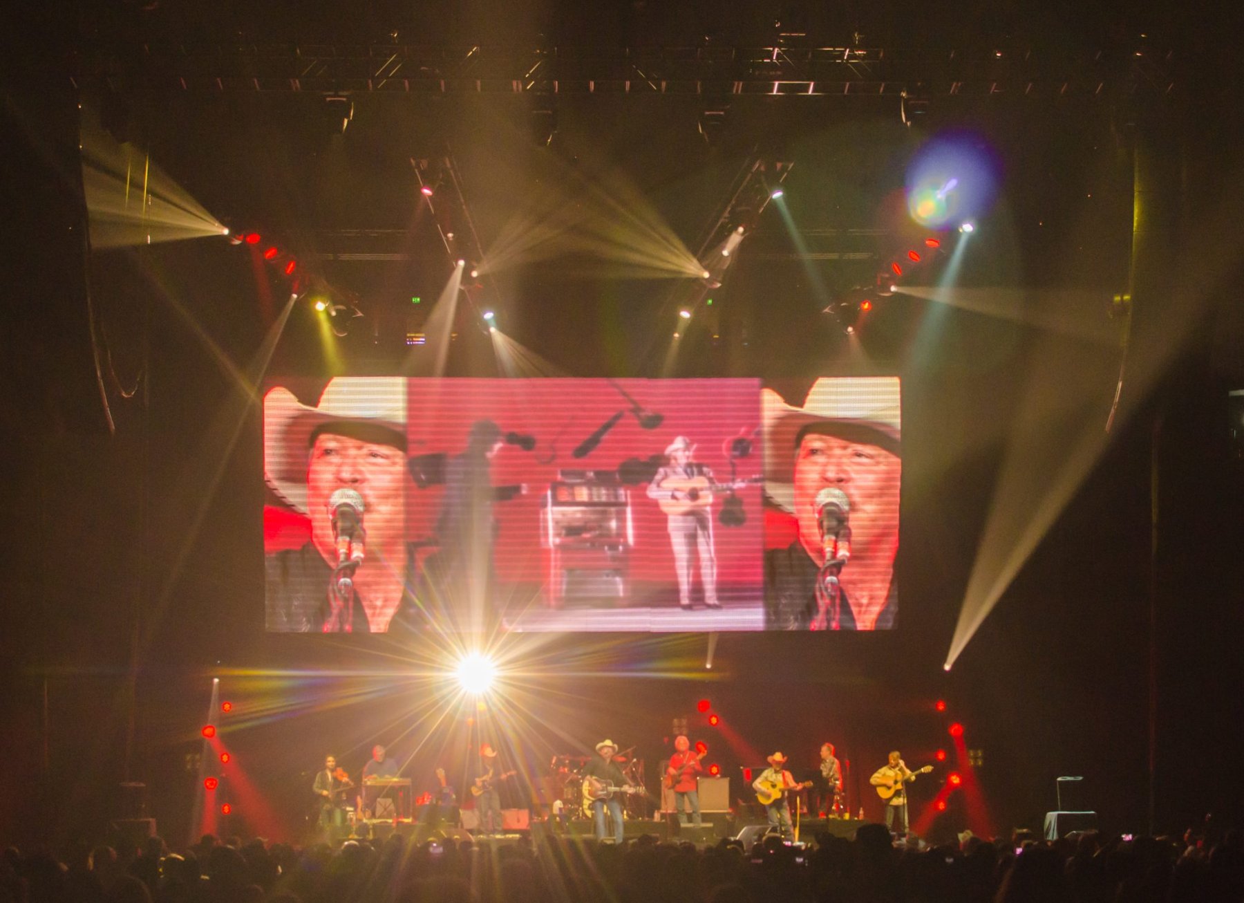 Alan Jackson tour photo