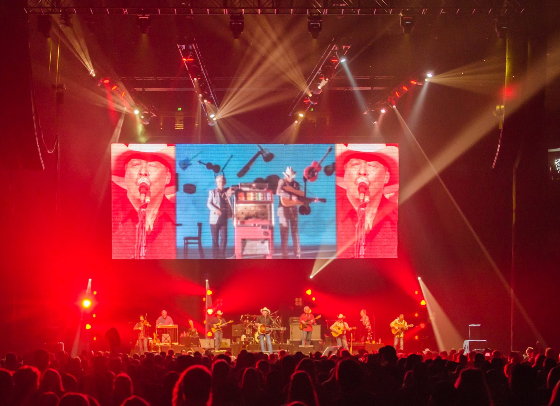 Alan Jackson tour photo