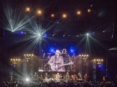 Alan Jackson tour photo