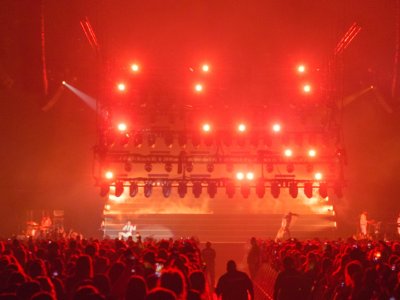 Halsey tour photo