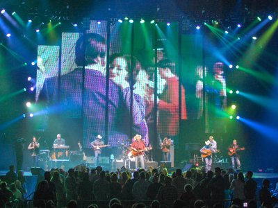 Alan Jackson tour photo