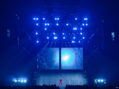 Halsey tour photo