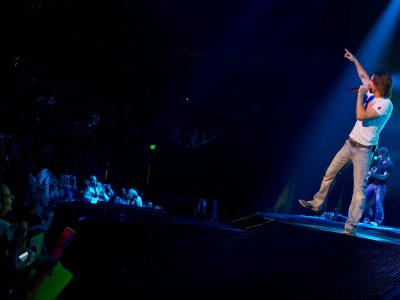 Jake Owen tour photo