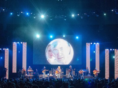 Alan Jackson tour photo