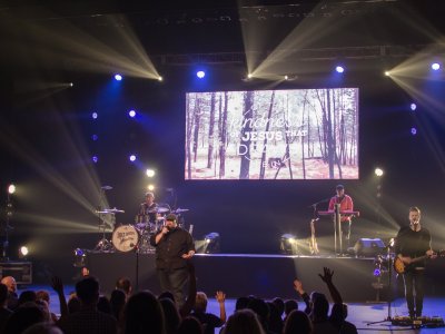Big Daddy Weave tour photo