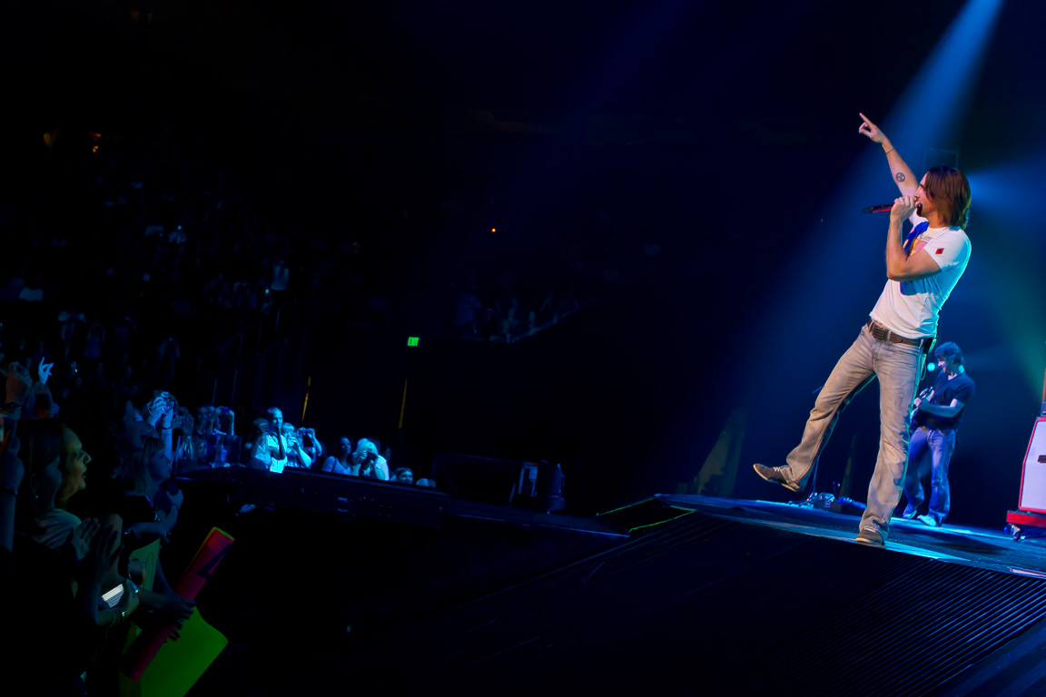 Jake Owen tour photo