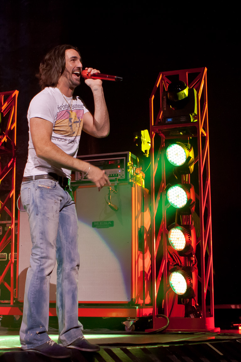 Jake Owen tour photo